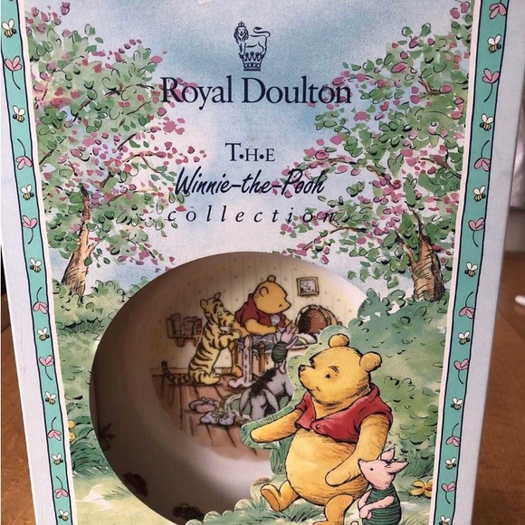 Royal Doulton Winnie the Pooh feeding set - Picture 1 of 5